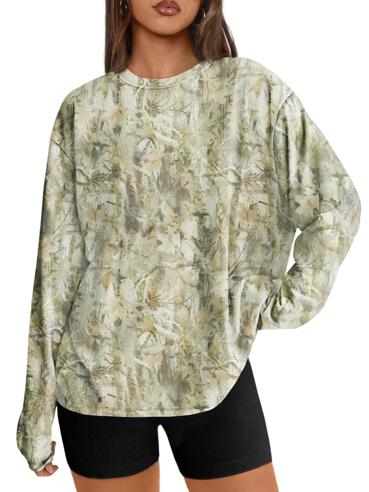 Loose-Fit Long-Sleeve T-Shirt — Casual & Sporty