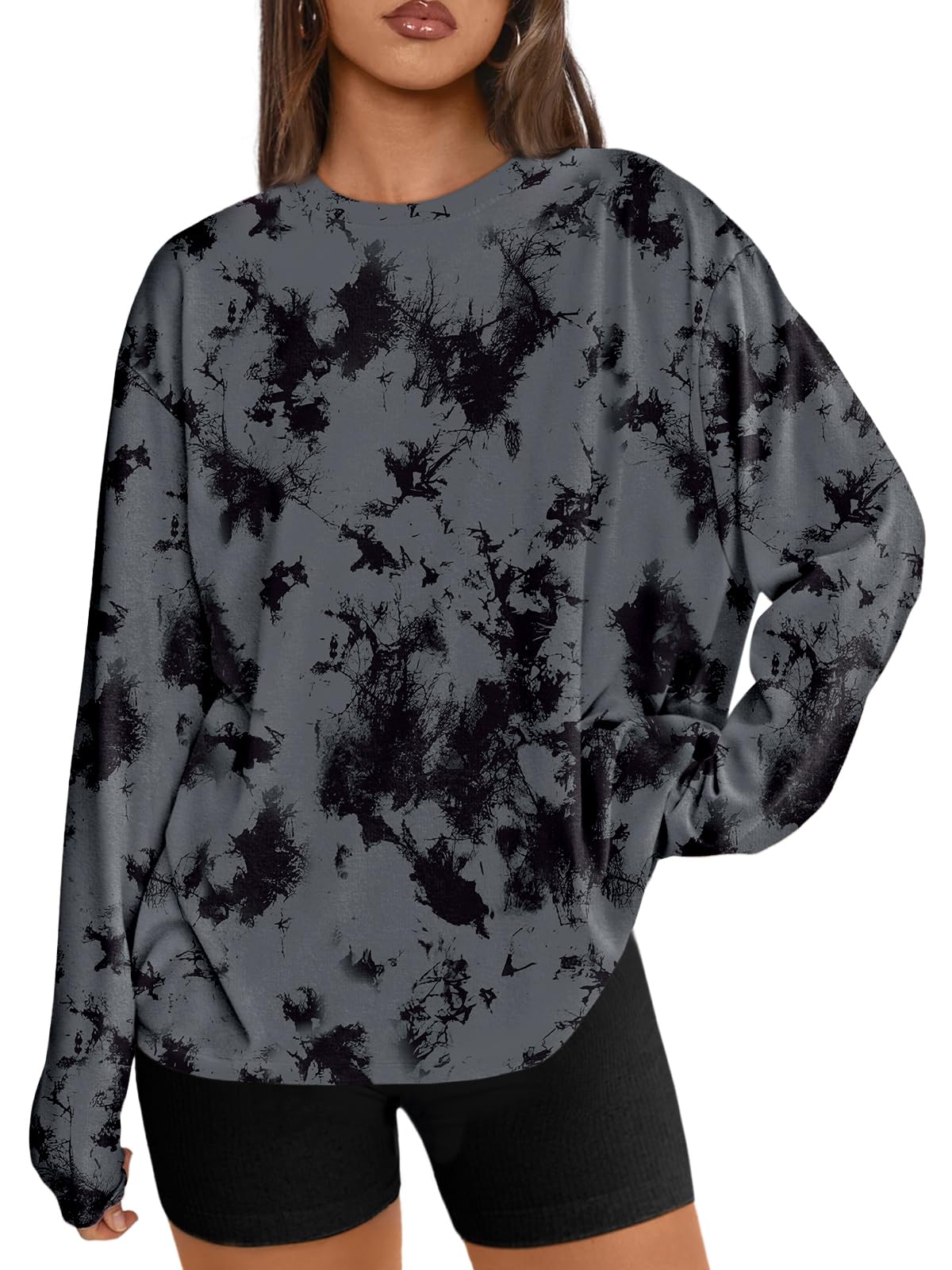 Loose-Fit Long-Sleeve T-Shirt — Casual & Sporty
