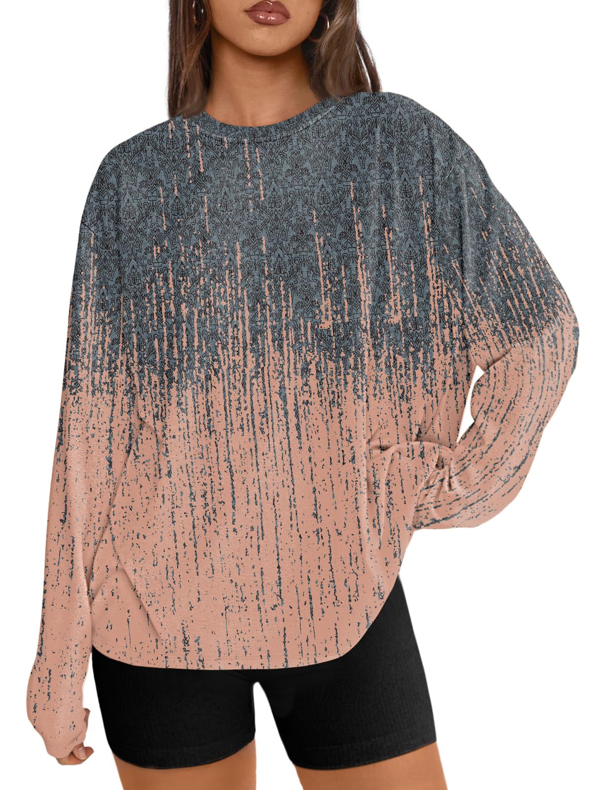 Loose-Fit Long-Sleeve T-Shirt — Casual & Sporty